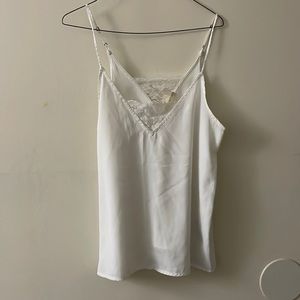 HOLLISTERCO tank